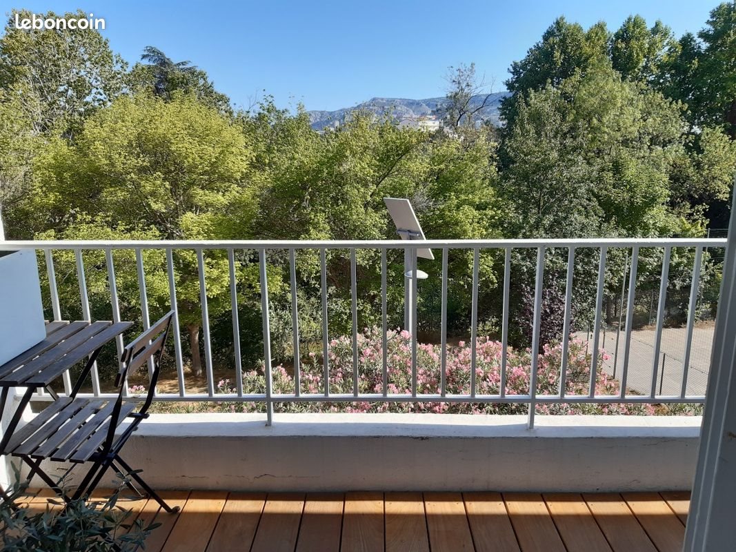 Appartement à louer, 67m², Marseille 8ème