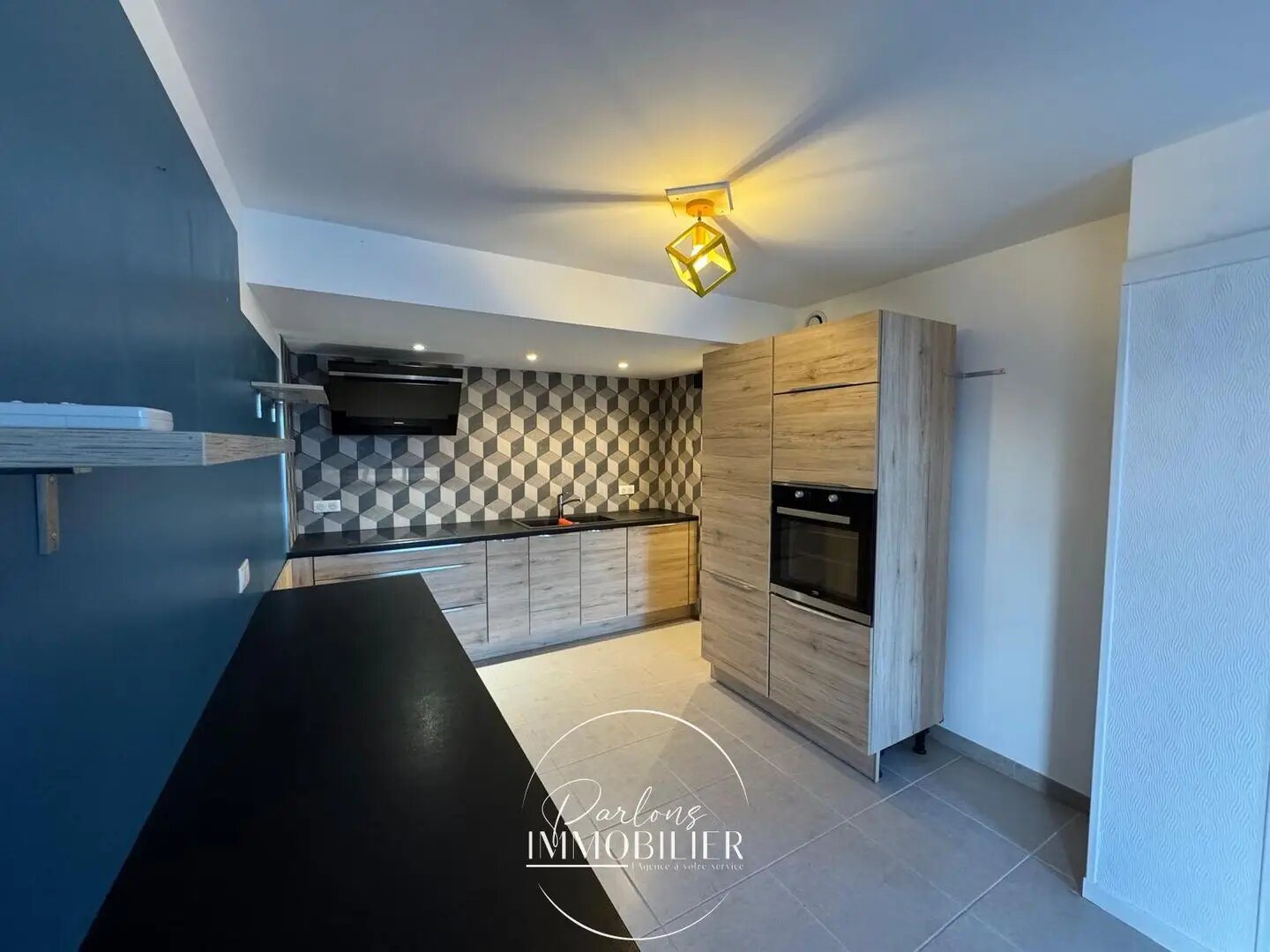 Appartement à vendre, 64m², La Roque-d'Anthéron