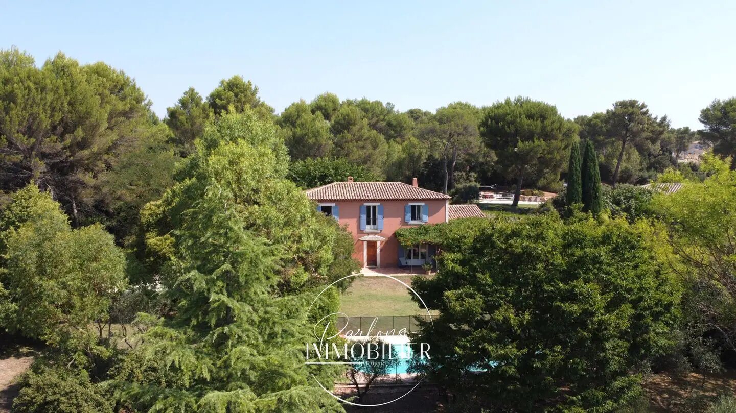 Maison à vendre, 240m², Lambesc