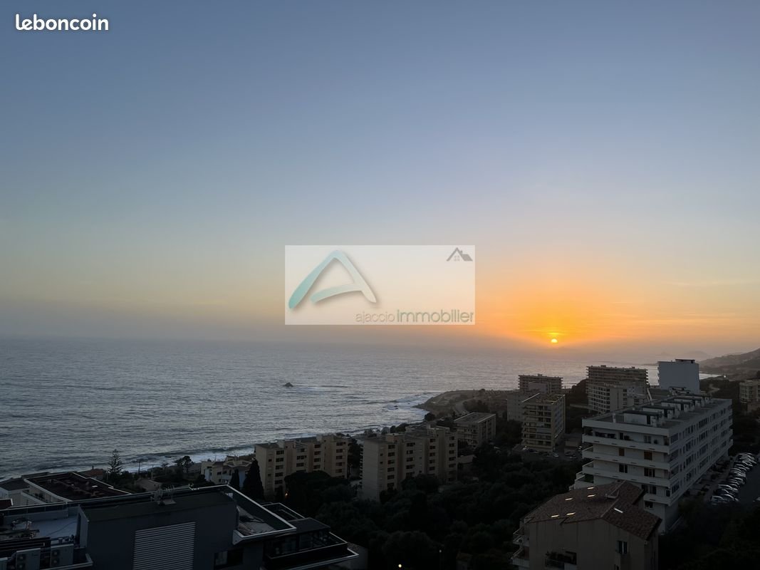 Appartement à louer, 54m², Ajaccio