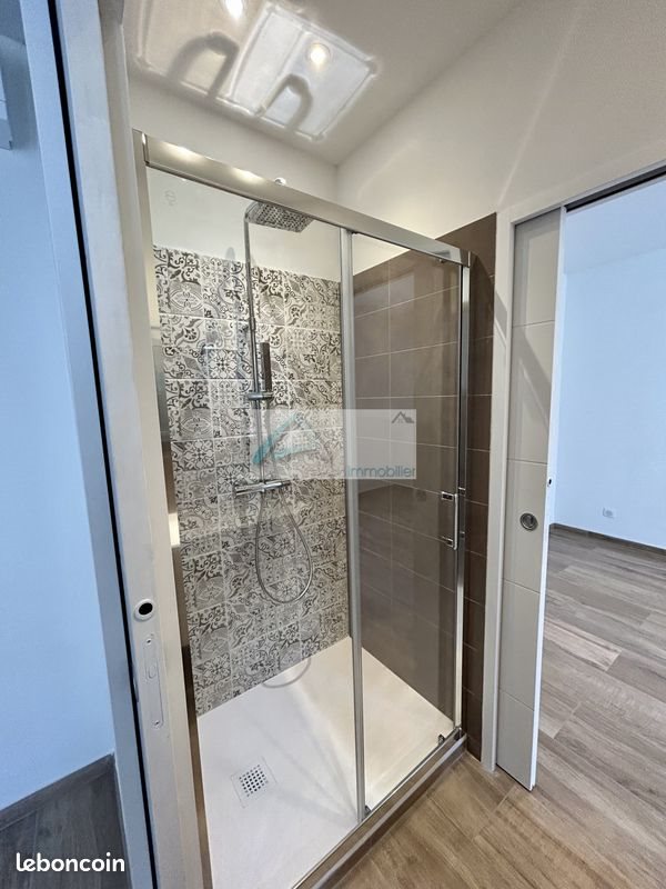 Appartement à louer, 58m², Ajaccio