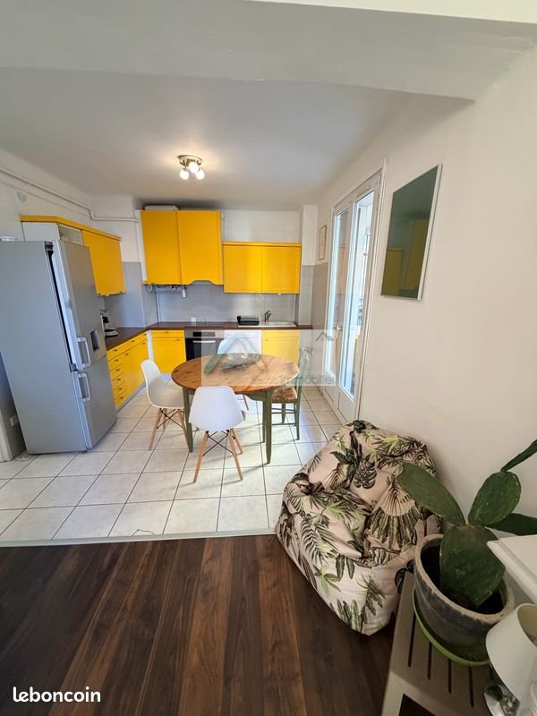Appartement à louer, 58m², Ajaccio