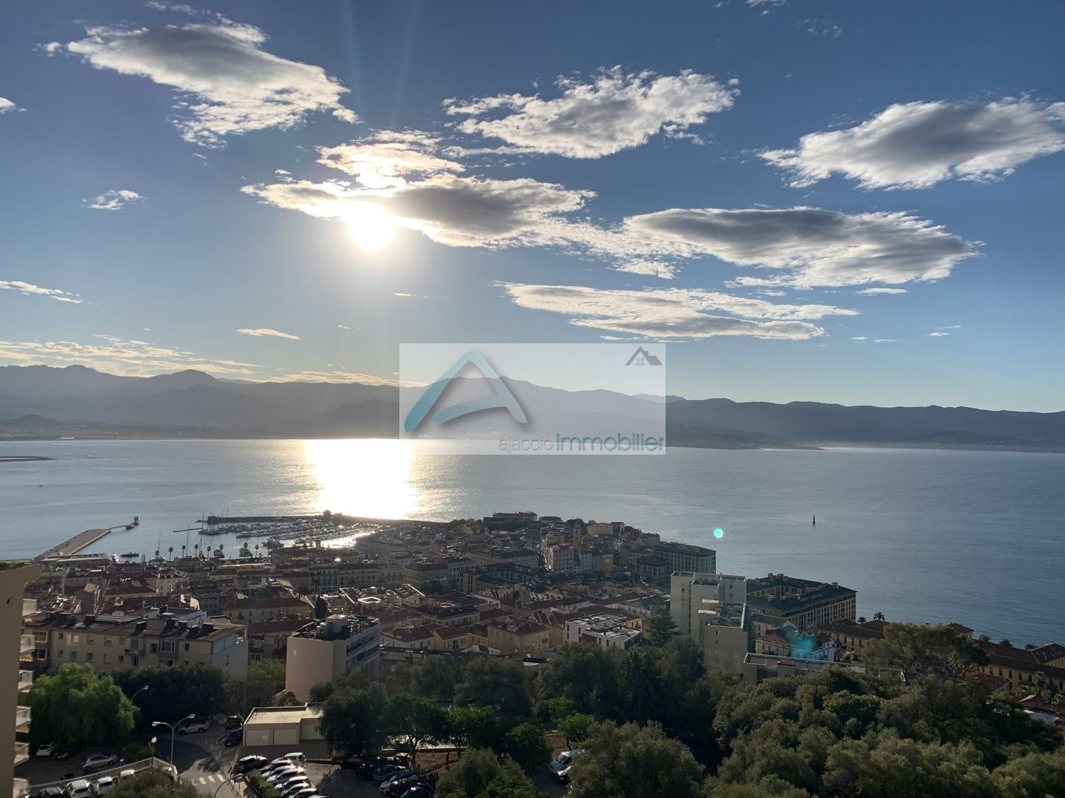 Appartement à louer, 70m², Ajaccio