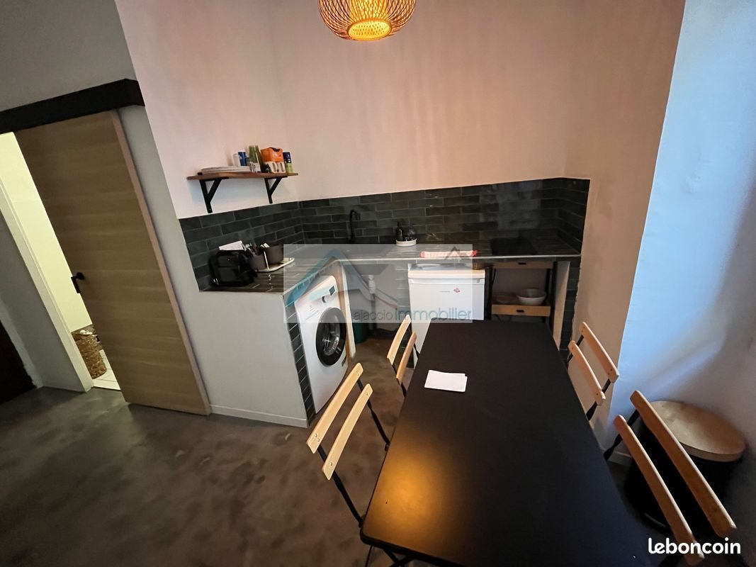 Appartement à louer, 34m², Ajaccio