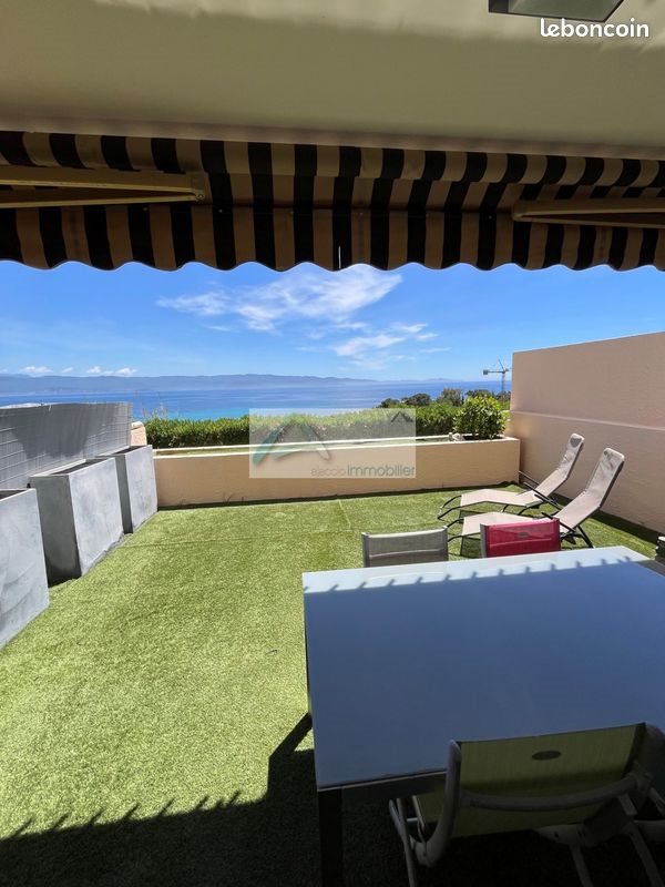 Appartement à louer, 35m², Ajaccio