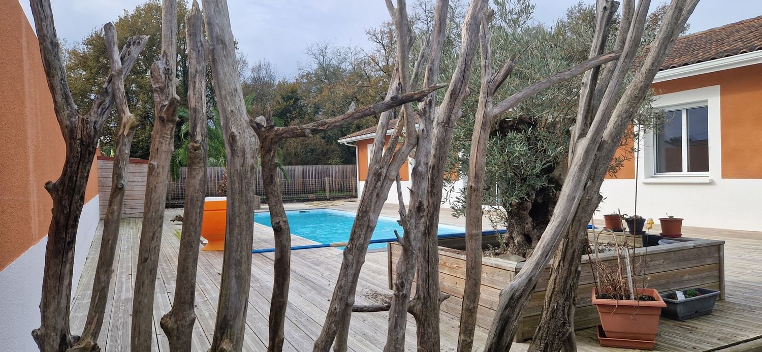 Maison à vendre, 145m², Avensan