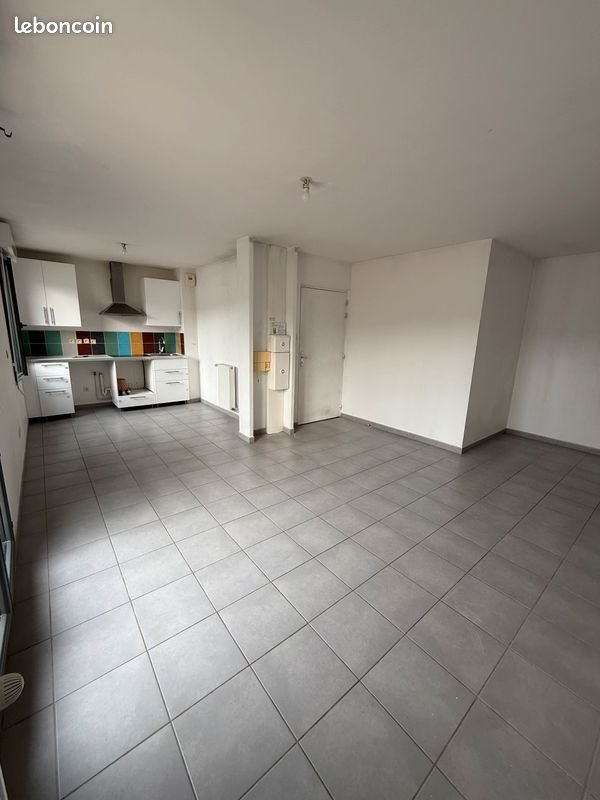 Appartement à louer, 58m², Melun