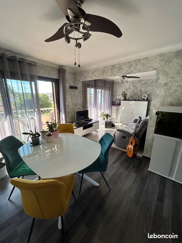 Appartement à louer, 61m², Toulon