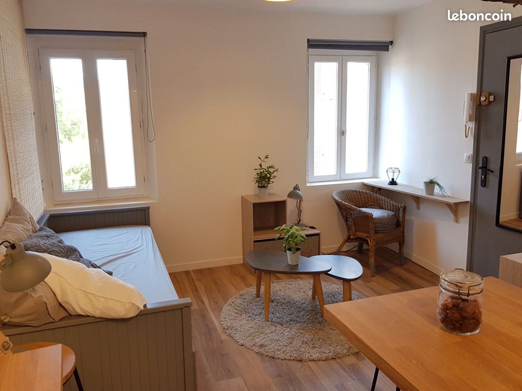 Appartement à louer, 16m², Toulon