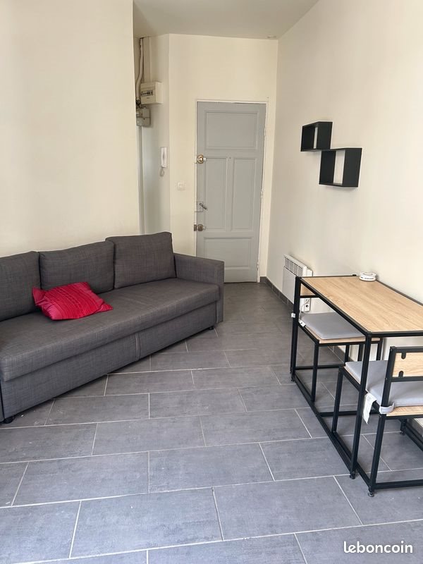 Appartement à louer, 22m², Toulon