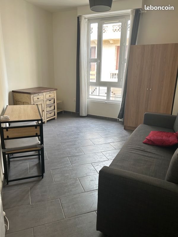 Appartement à louer, 22m², Toulon