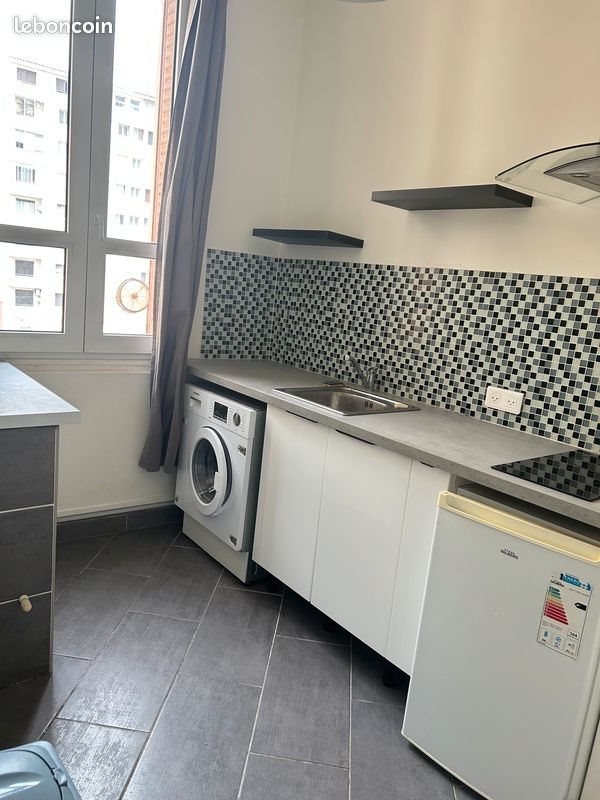 Appartement à louer, 22m², Toulon