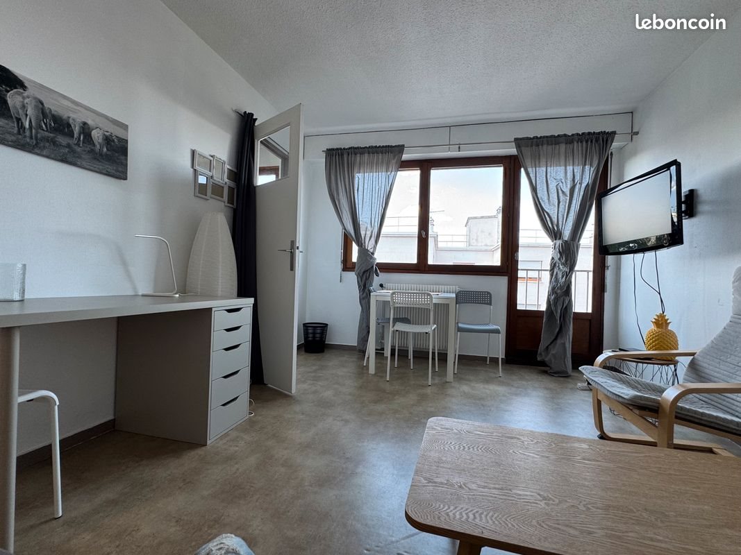 Appartement à louer, 28m², Bordeaux