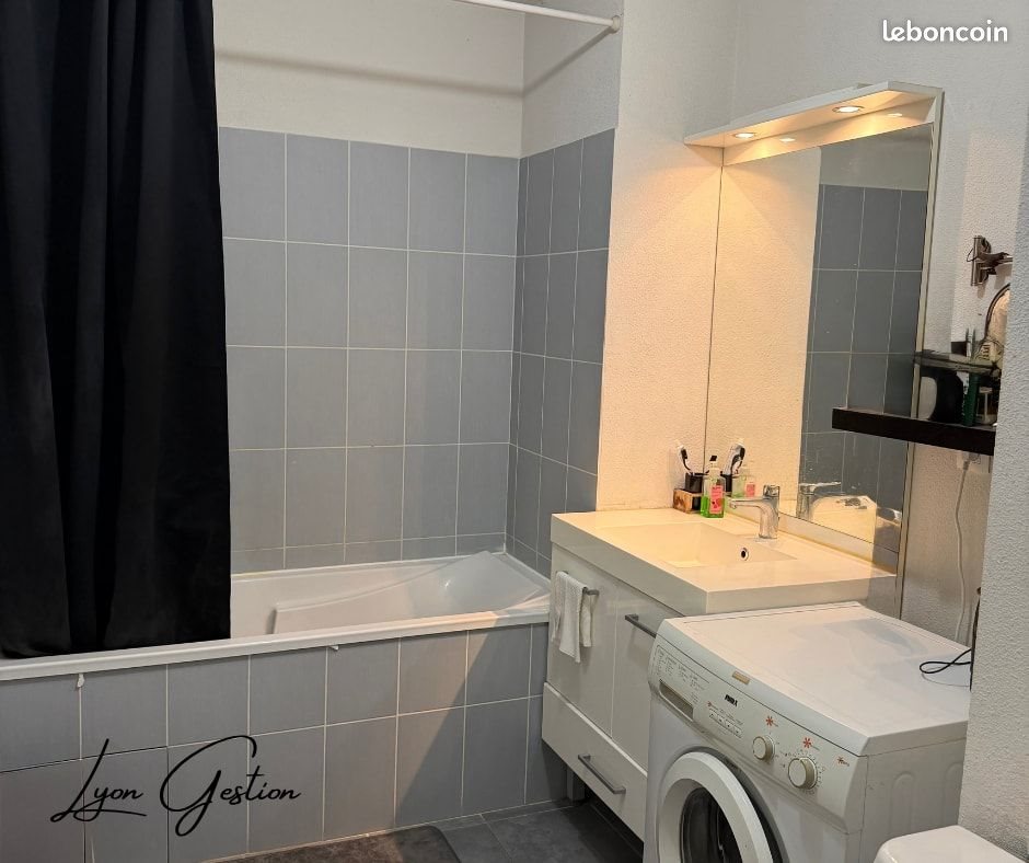 Appartement à louer, 41m², Bron