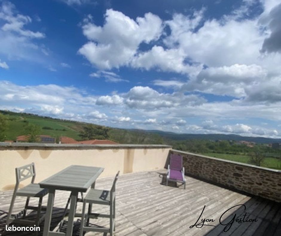 Appartement à louer, 137m², Genilac