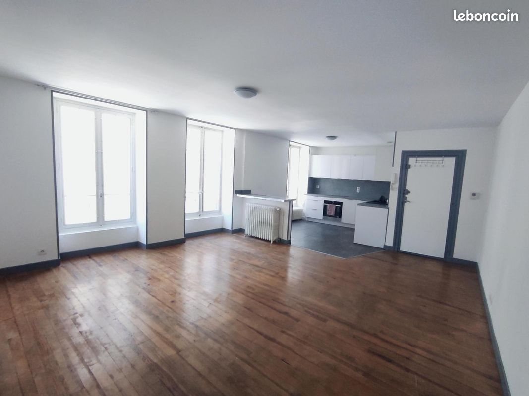 Appartement à louer, 85m², Millau