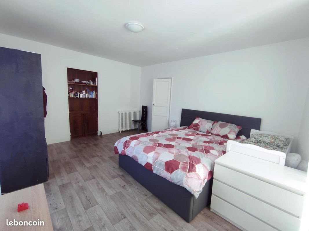 Appartement à louer, 85m², Millau