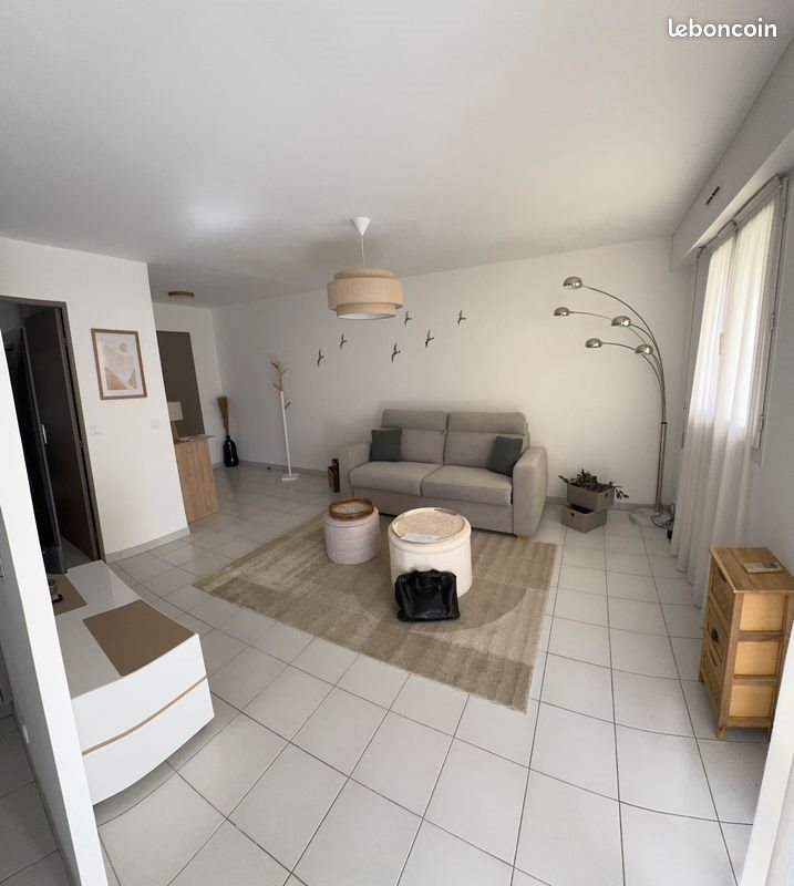Appartement à louer, 33m², Fréjus