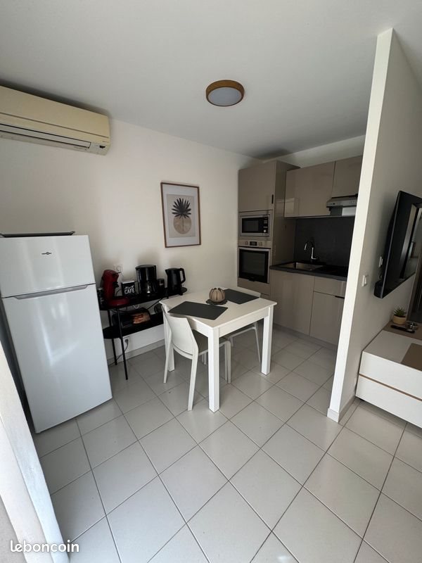 Appartement à louer, 33m², Fréjus