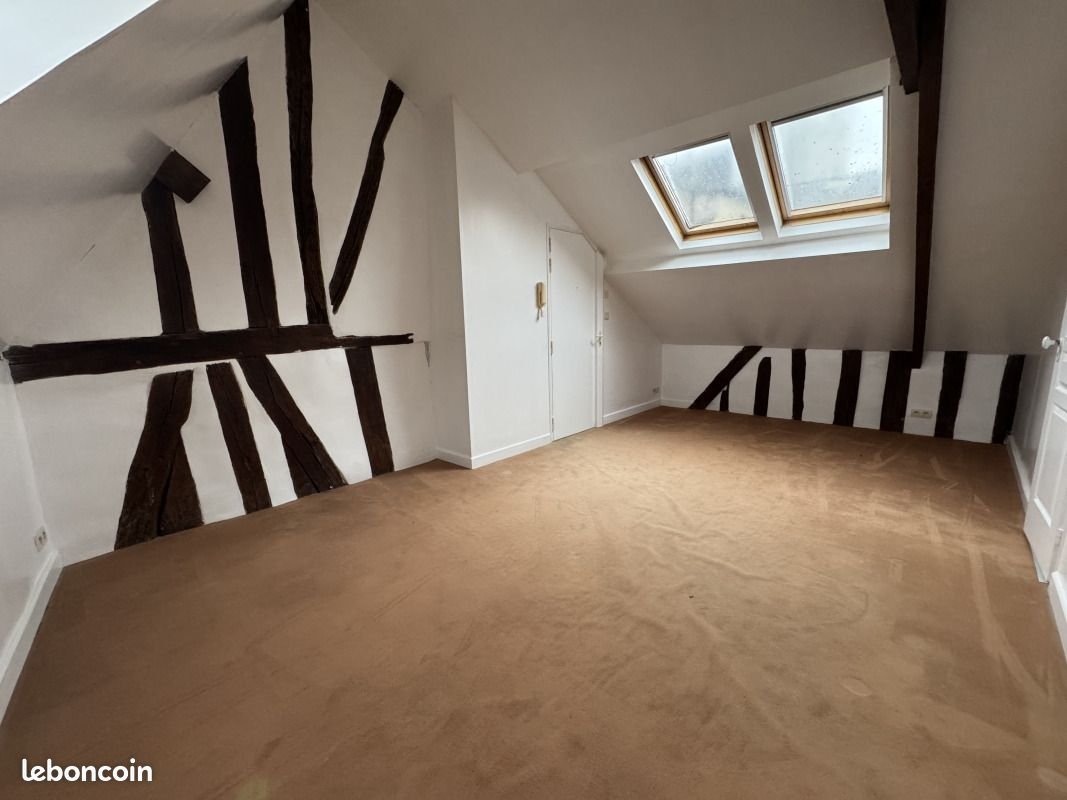 Appartement à louer, 16m², Vernon
