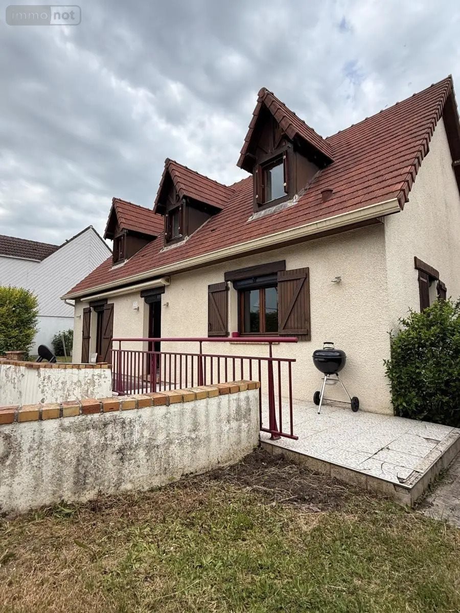 Maison à vendre, 144m², Saint-Léger-du-Bourg-Denis