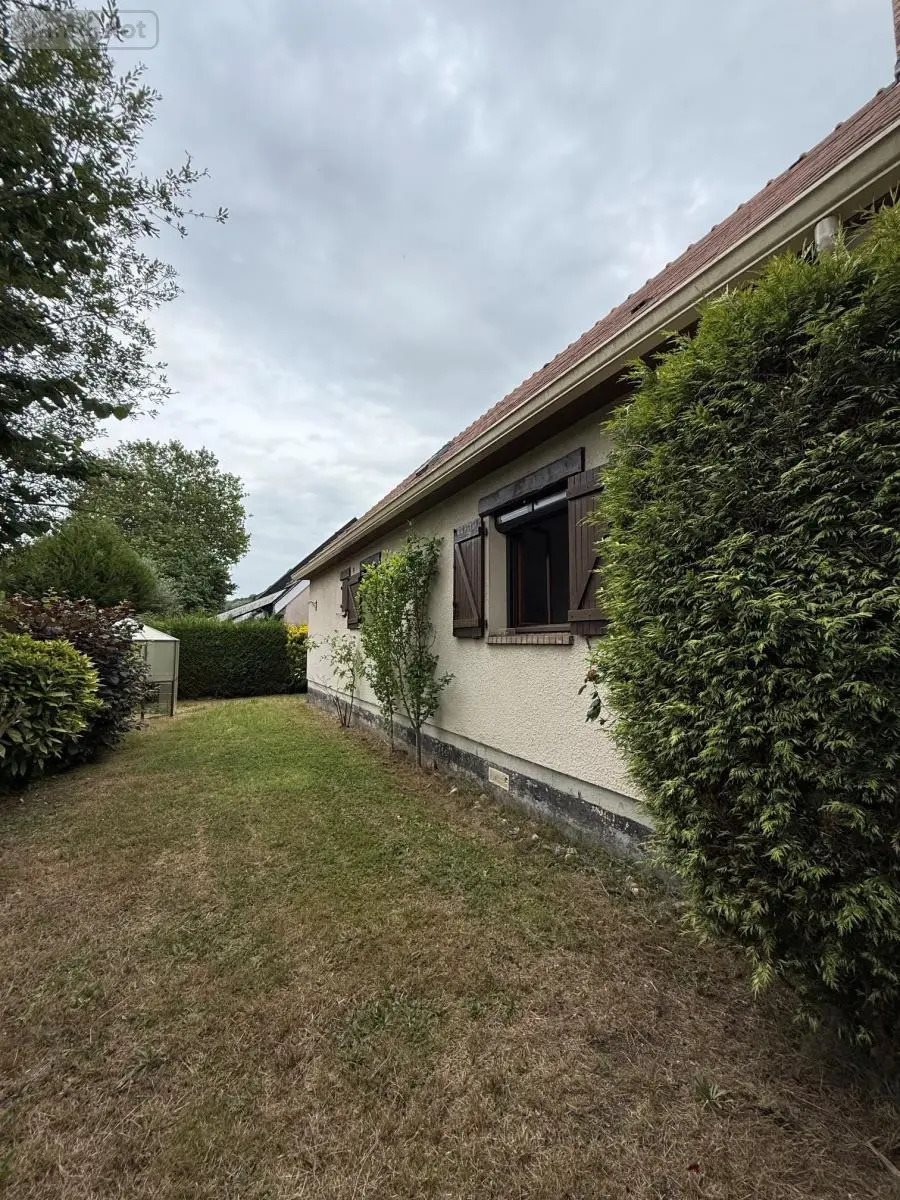 Maison à vendre, 144m², Saint-Léger-du-Bourg-Denis