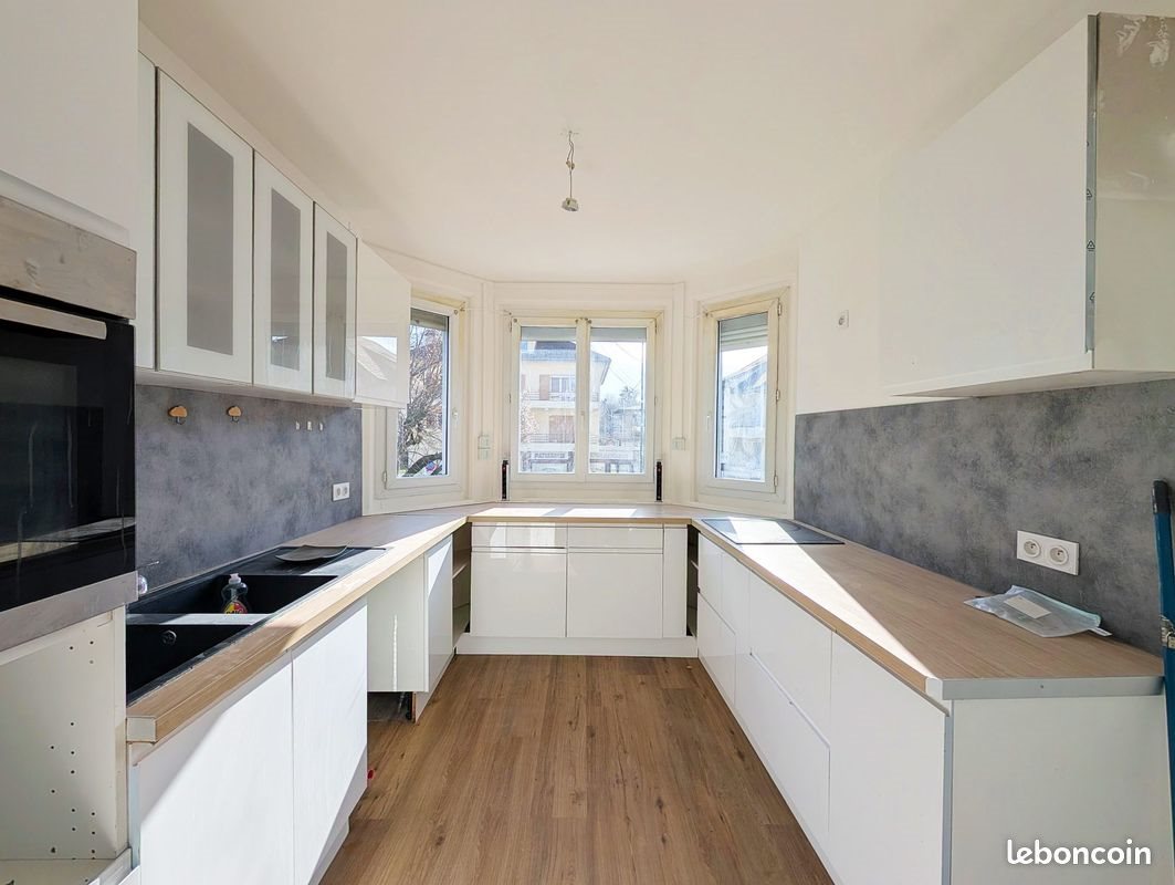 Appartement à vendre, 114m², Cluses