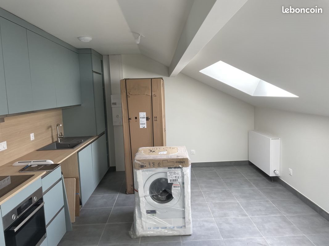 Appartement à louer, 28m², Charvonnex
