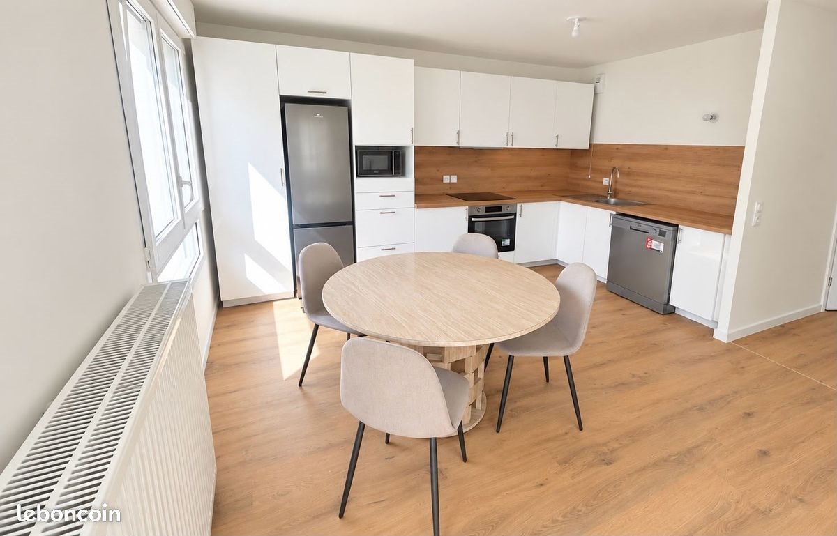Appartement à louer, 83m², La Courneuve