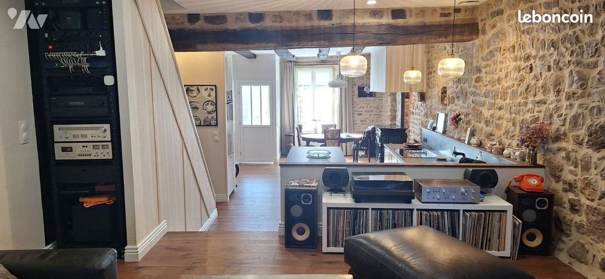Maison à vendre, 222m², Saint-Aubin-du-Cormier