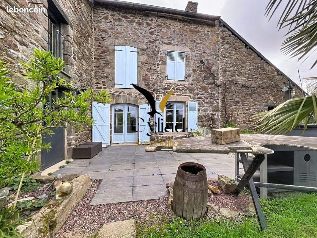 Maison à vendre, 152m², La Ville-ès-Nonais
