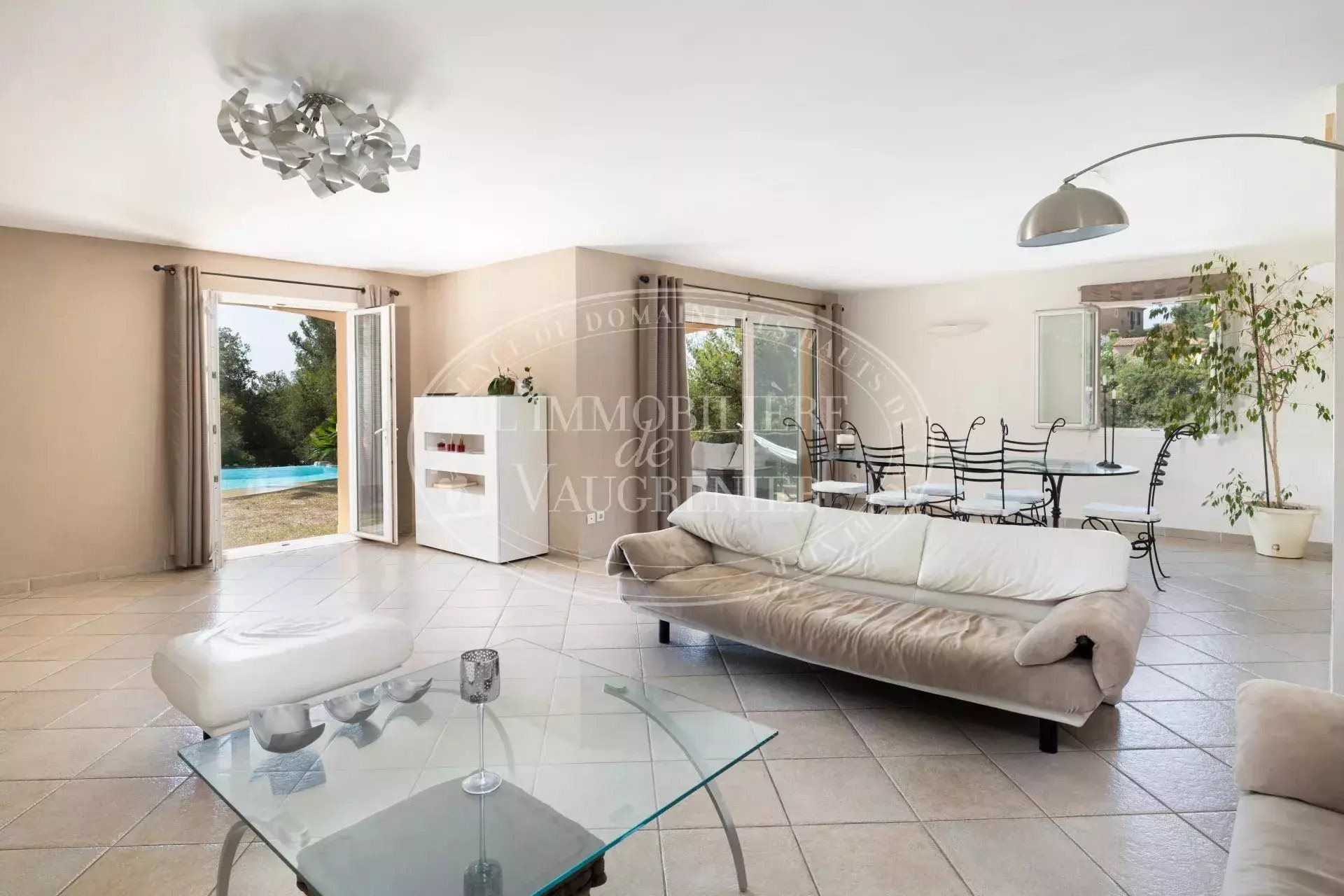 Maison à vendre, 248m², Villeneuve-Loubet
