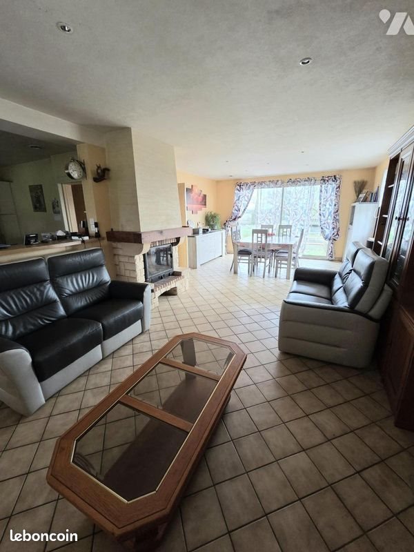 Maison à vendre, 131m², Jallais