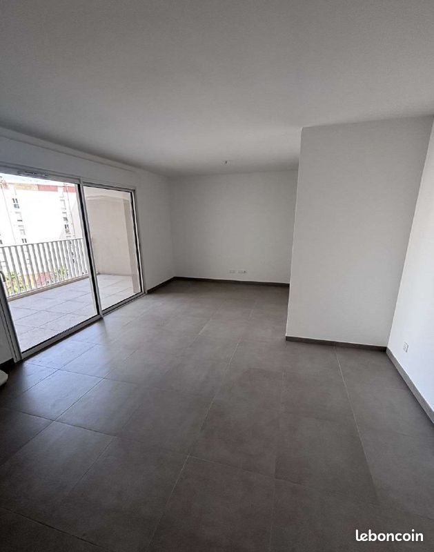 Appartement à louer, 37m², Ajaccio