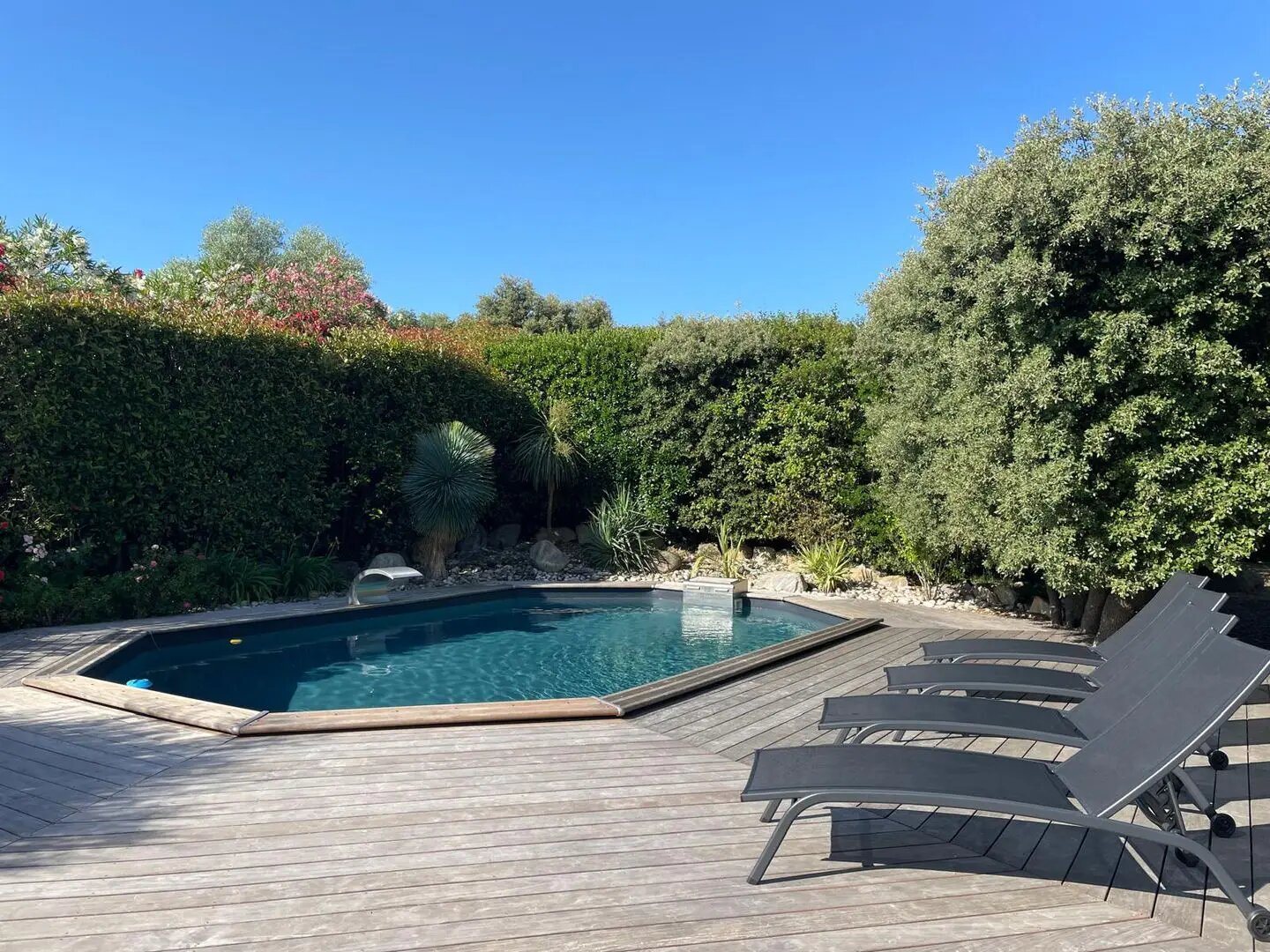 Maison à louer, 98m², Nîmes