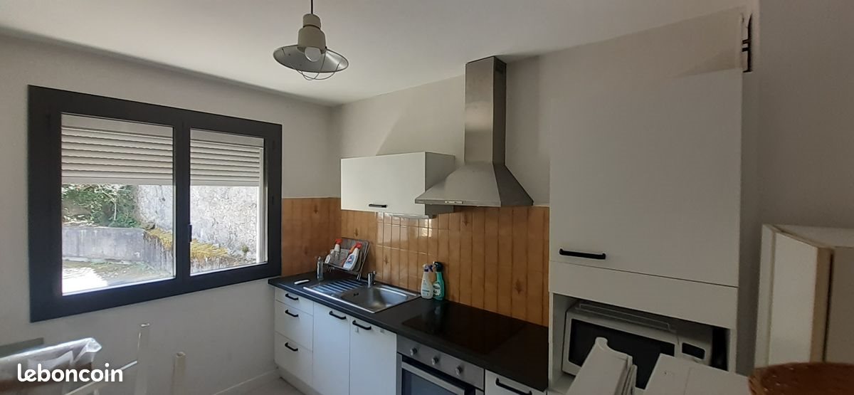 Appartement à louer, 50m², Aurillac