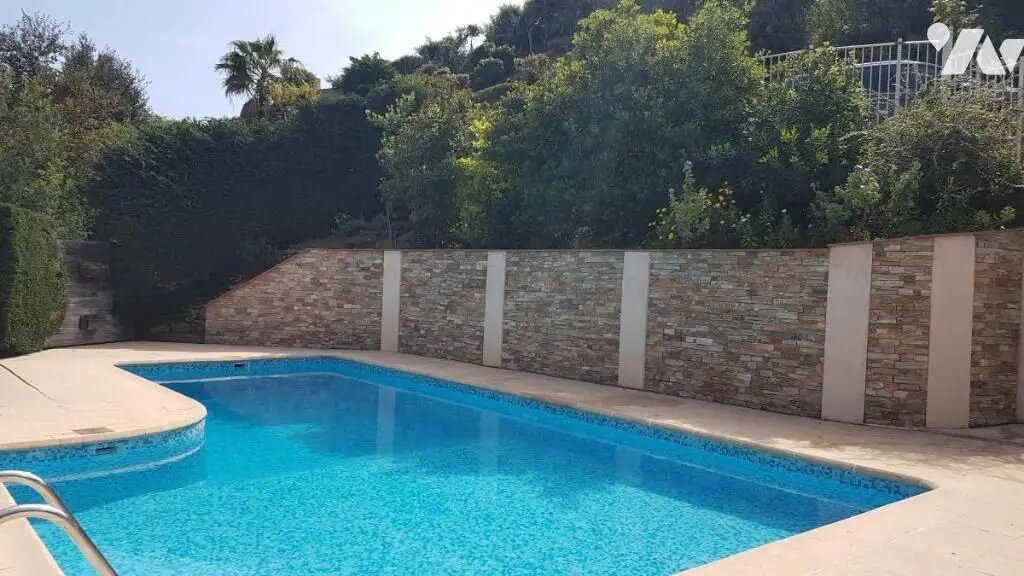 Maison à vendre, 139m², Roquebrune-sur-Argens
