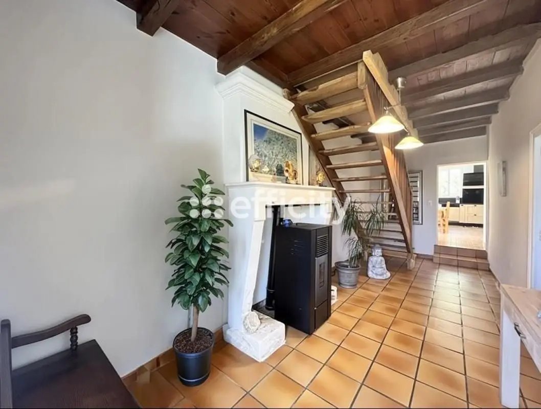 Maison à vendre, 124m², Mortagne-sur-Gironde