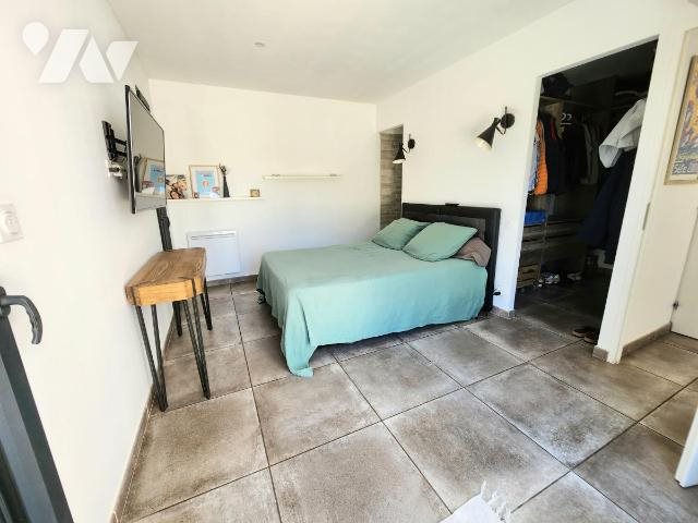 Maison à vendre, 220m², Uchaux