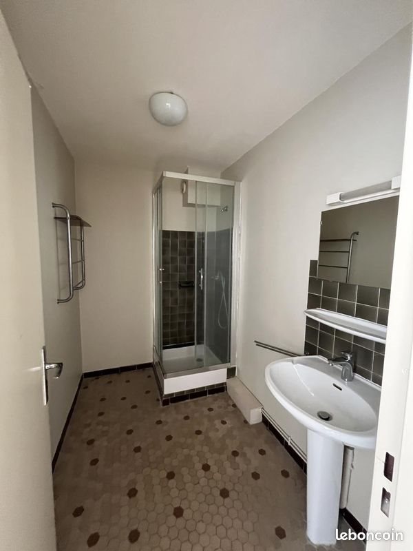 Maison à louer, 40m², Pierrelatte