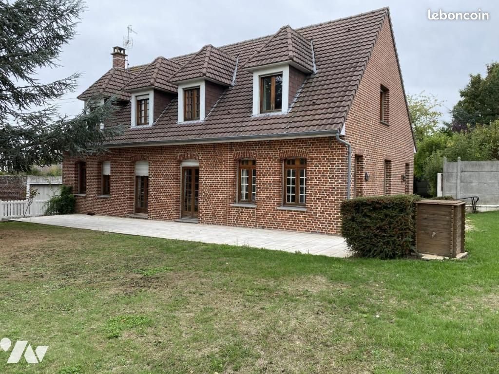 Maison à vendre, 192m², Solesmes