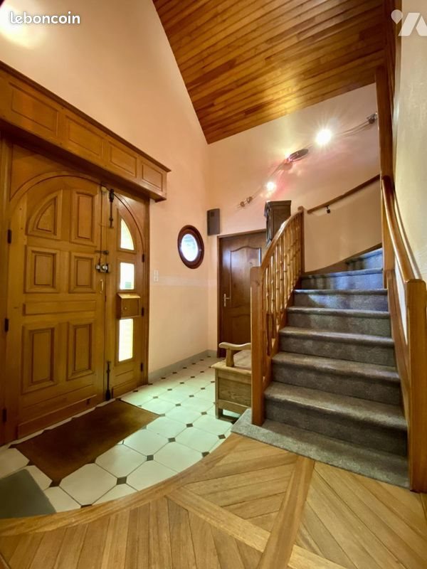 Maison à vendre, 192m², Solesmes