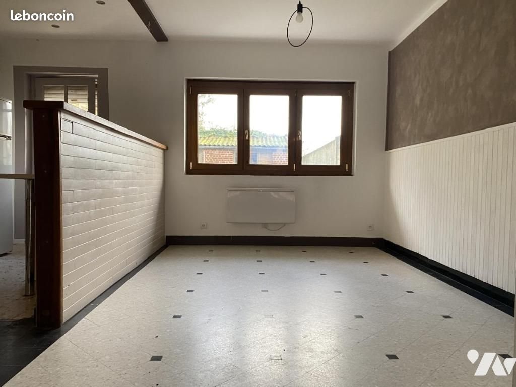Maison à louer, 90m², Solesmes