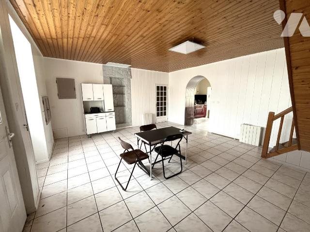 Maison à vendre, 87m², Château-Guibert