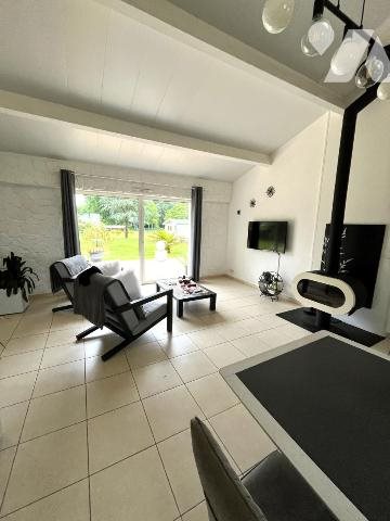 Maison à vendre, 117m², Château-Guibert