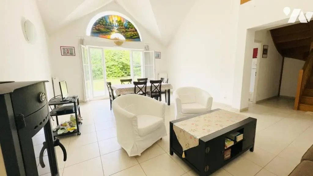Maison à vendre, 140m², Cesson