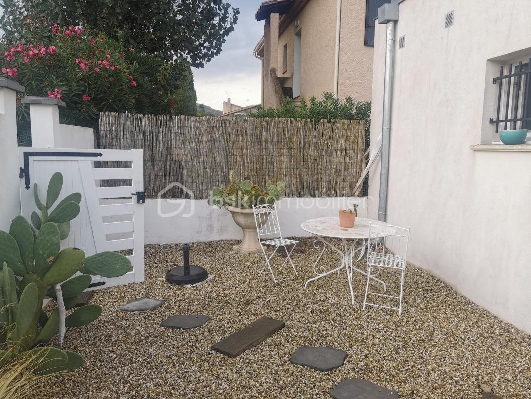 Appartement à louer, 28m², Rognac