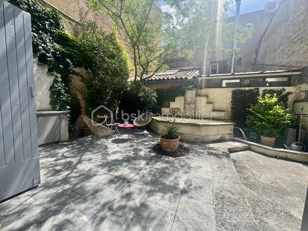 Maison à louer, 99m², Eguilles