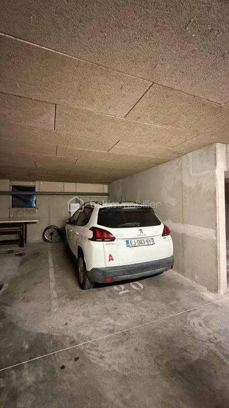 Appartement à louer, 45m², La Roque-d'Anthéron