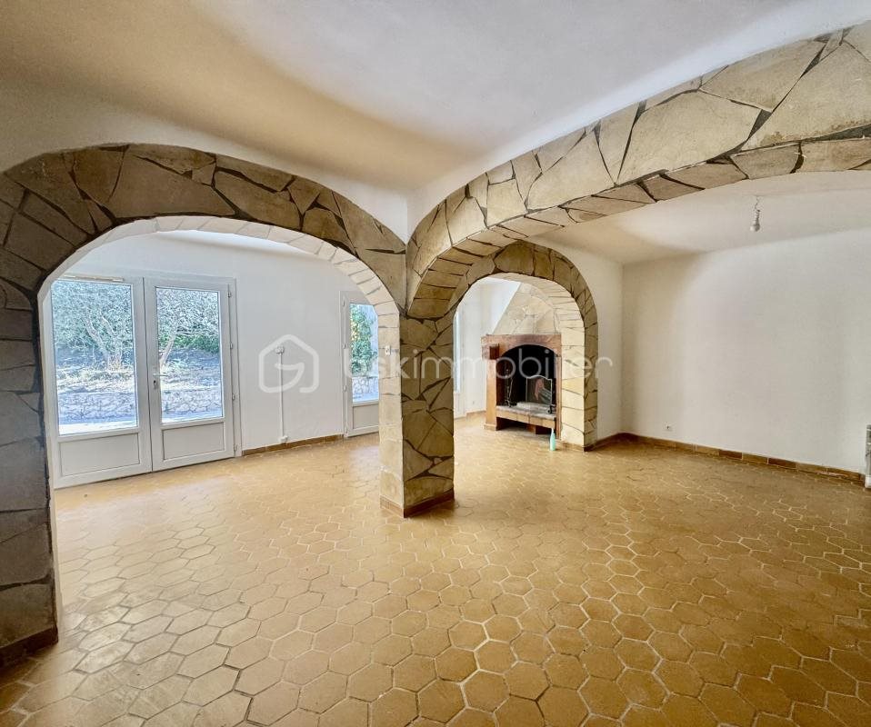 Appartement à louer, 100m², Ventabren